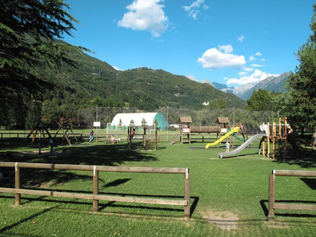 Casa Gialla Gera Lario Exterior photo